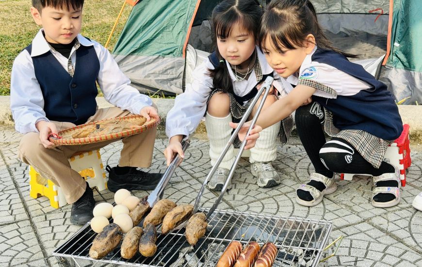 ECHOES OF OLD TET – NEWTONIANS CÙNG TRẢI NGHIỆM “HƠI ẤM TẾT XƯA”